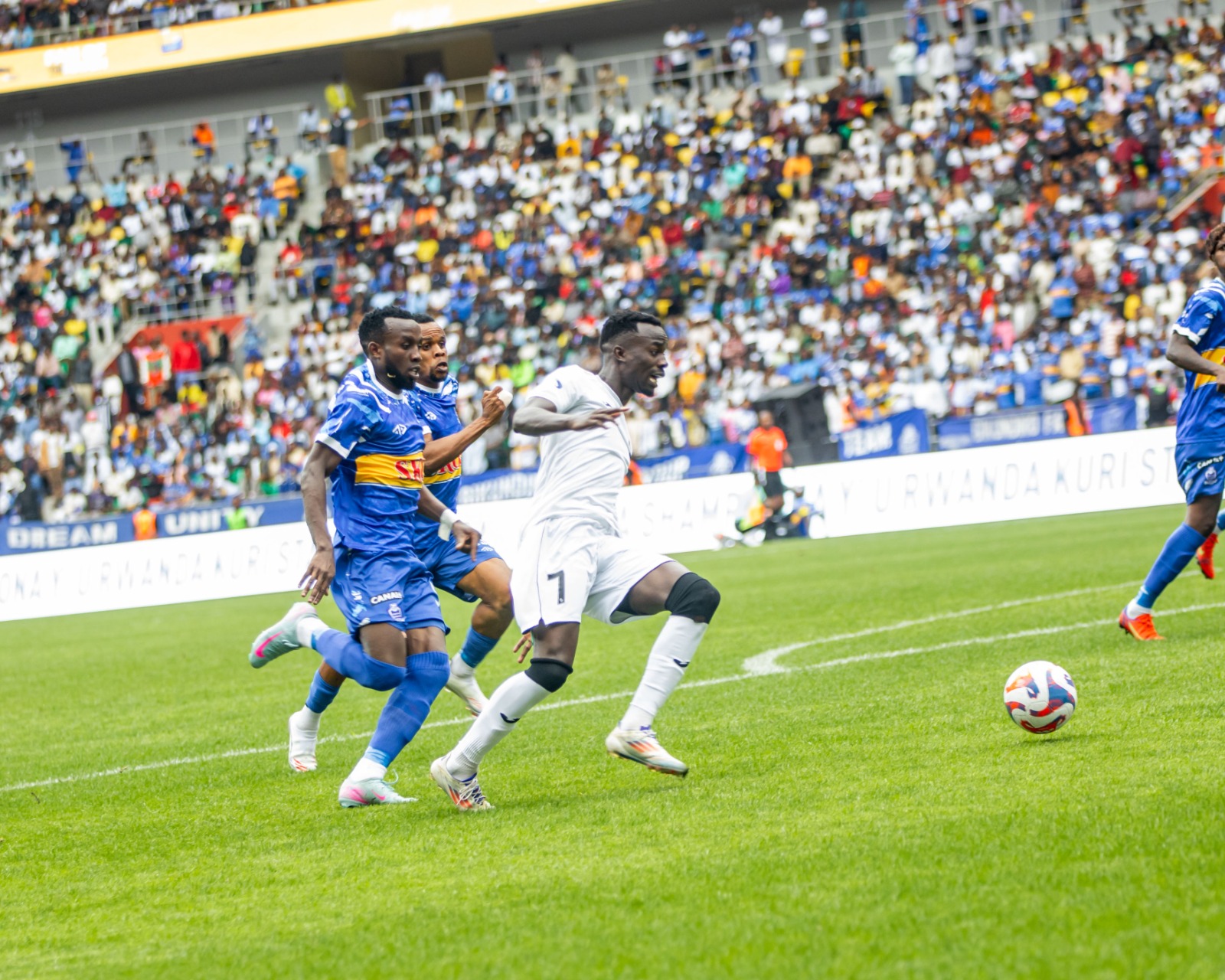 Rayon Sports yatsinzwe na APR FC idakozemo