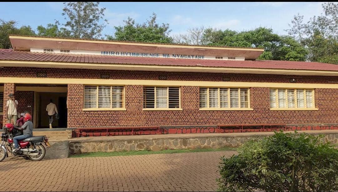 Nyagatare: Bishyuye ubabarurira none imyaka ibaye 6 ntabyangombwa bahawe