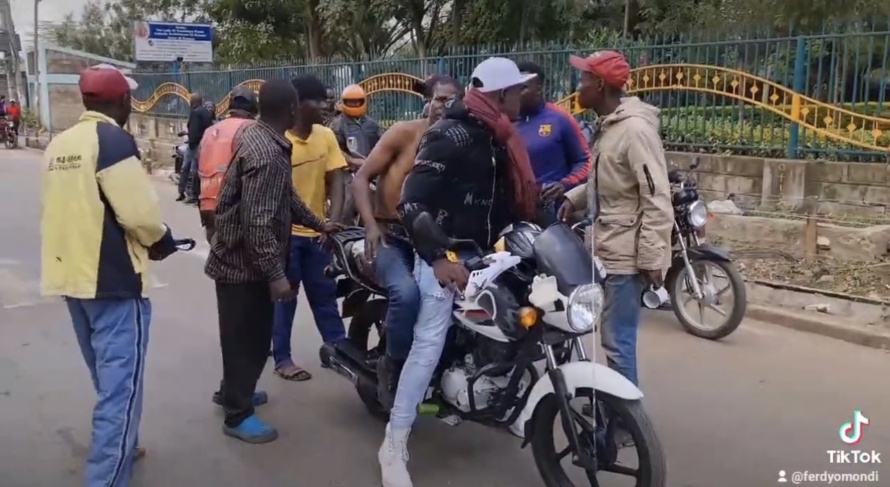 Kenya: Polisi imaze kurasa umwe utari mu bigaragambya