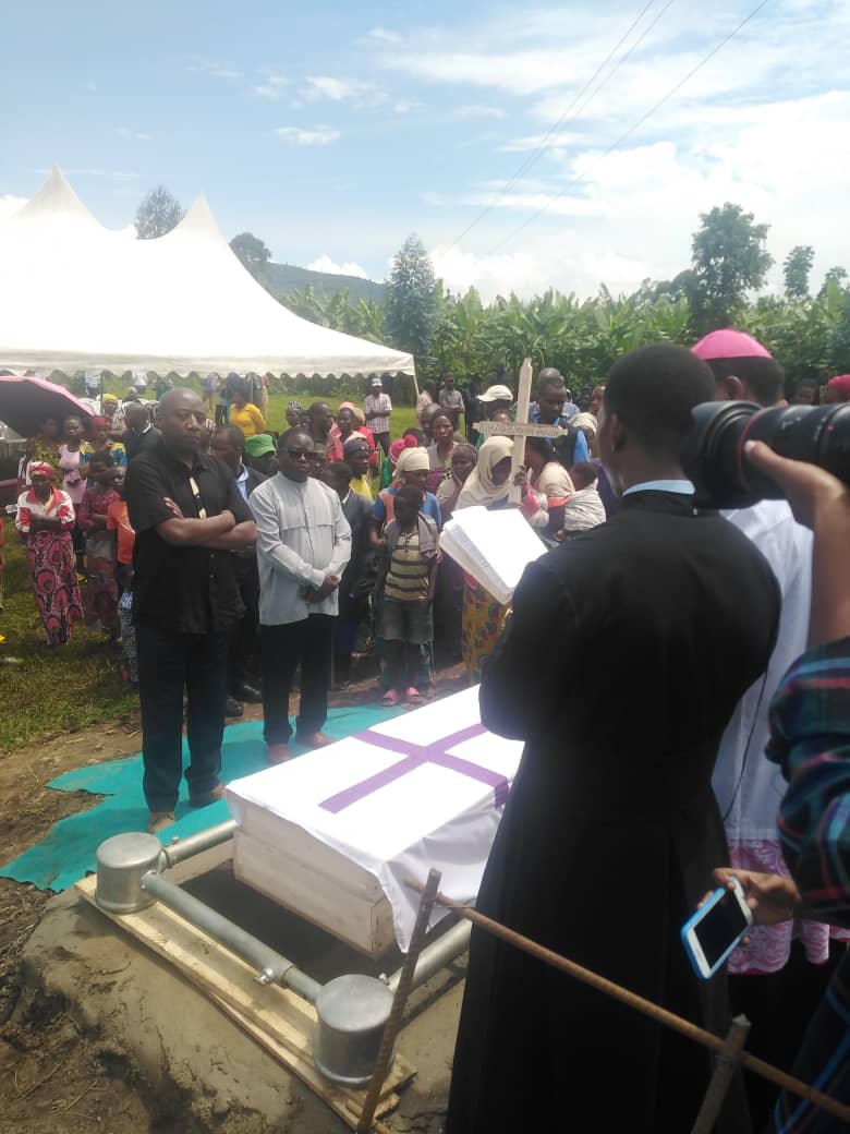 Mu bahitanywe n'ibiza bamwe baburiwe irengero, inzu zirenga 5000 zasenyutse