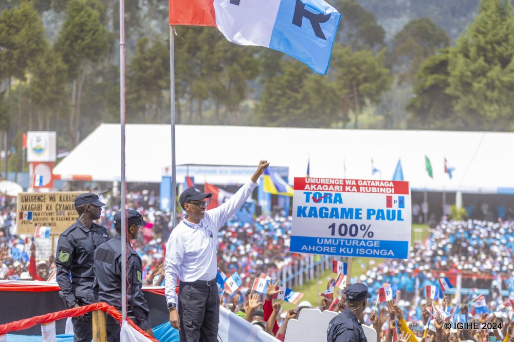 Ntacyiza nko kubabera umuyobozi-Kagame