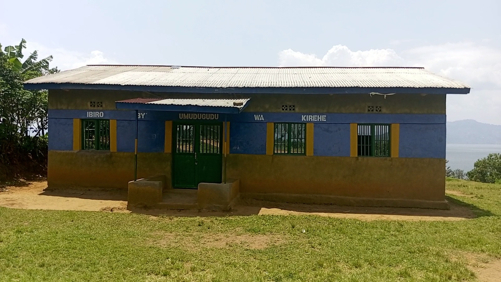 Nyamasheke: abatuye ku kirwa cya Kirehe ntibazi nimba meya ari umugabo cg umugore