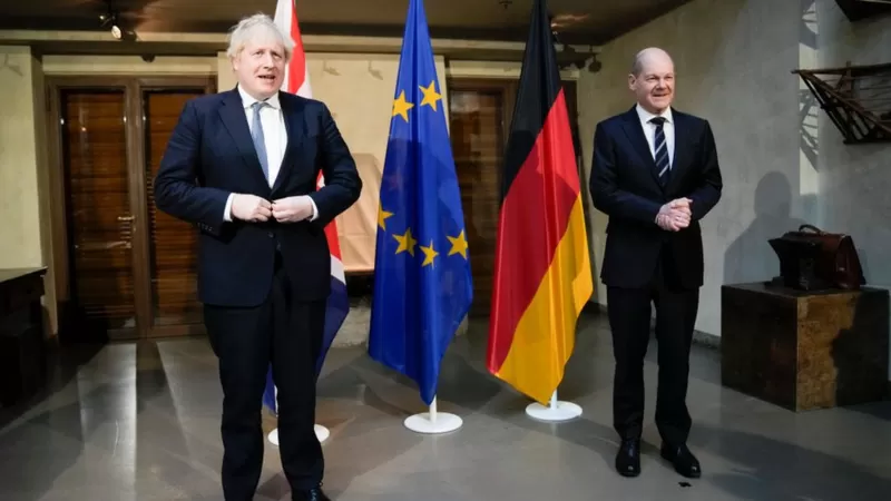 Ubudage n'Ubwongereza byafatiye ibihano Uburusiya