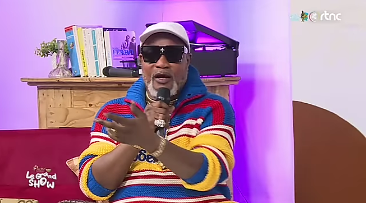 Koffi Olomide yifatiye ku gahanga FARDC bikoraho umunyamakuru