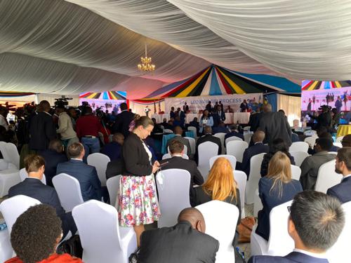  87 bitabiriye ibiganiro i Nairobi baheze ku kibuga cy'indege i Goma