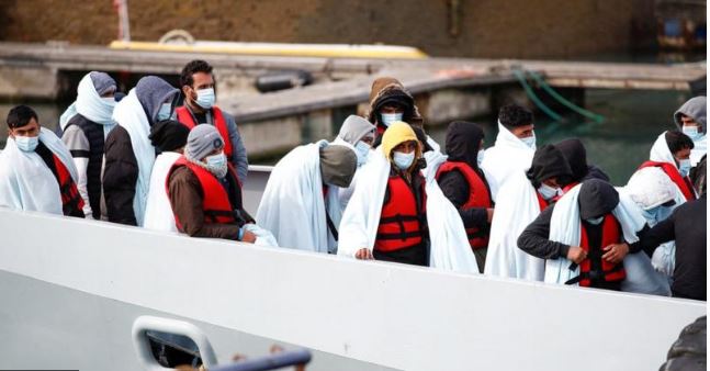 "Mu gihe cya vuba indege ishobora guhaguruka" Minisitiri mu Bwongereza