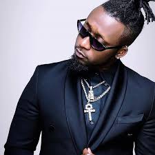 Safi Madiba yareze muri RIB Umuvugabutumwa Eliane Niyonagira amushinja kumusebya mu ruhame