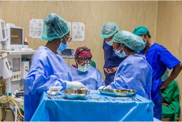 Mu Rwanda hari ibitaro bikuru bidafite abaganga b'Inzobere