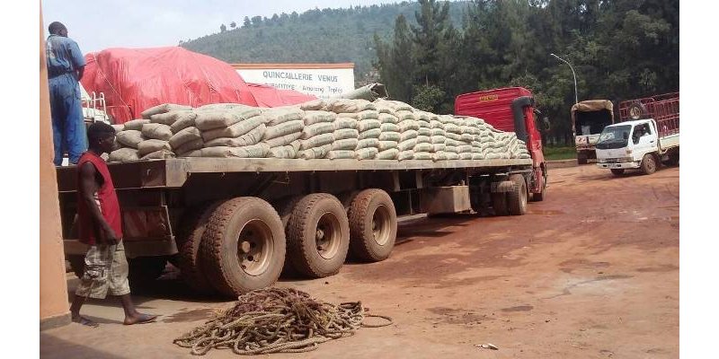 Abacuruzi ba Sima bariyemerera ko biba abakiriya ku bushake 