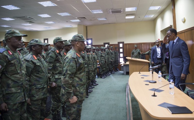 Perezida Kagame yahinduye inzego mu gisirikare cy'u Rwanda