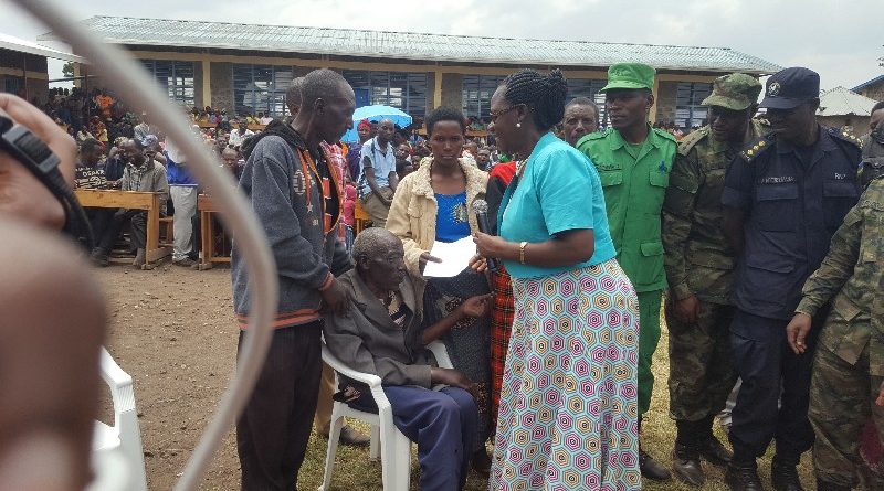 Burera:Umugore w'imyaka 29 imbere y'amategeko,n'umusaza w'imyaka 89