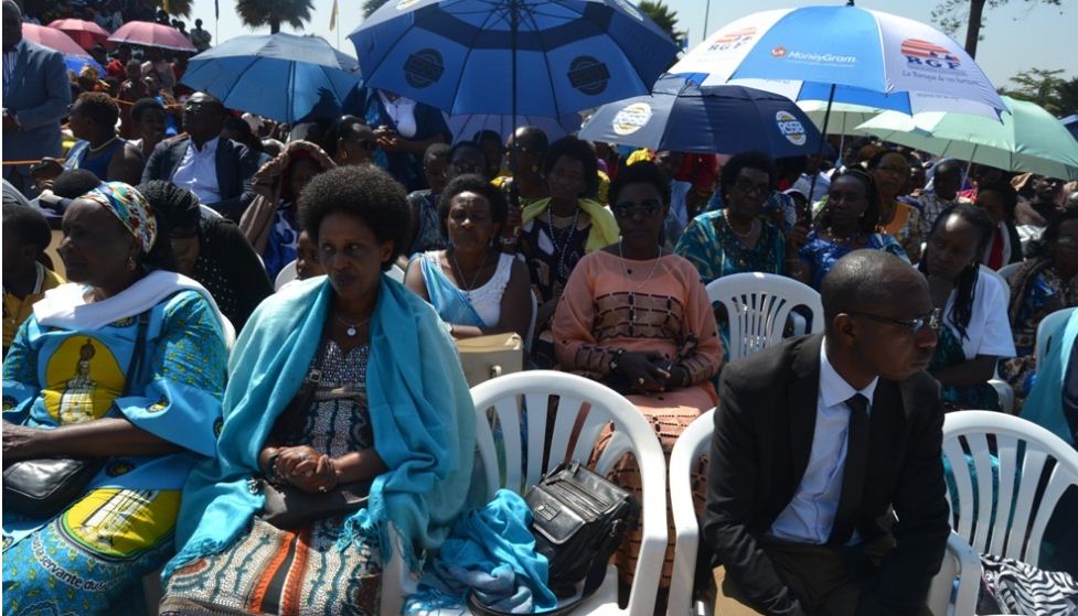 Buri mwaka tariki ya 15 Kanama ku Isi hizihizwa umunsi mukuru, w'Ijyanwa mu Ijuru rya Biriramariya