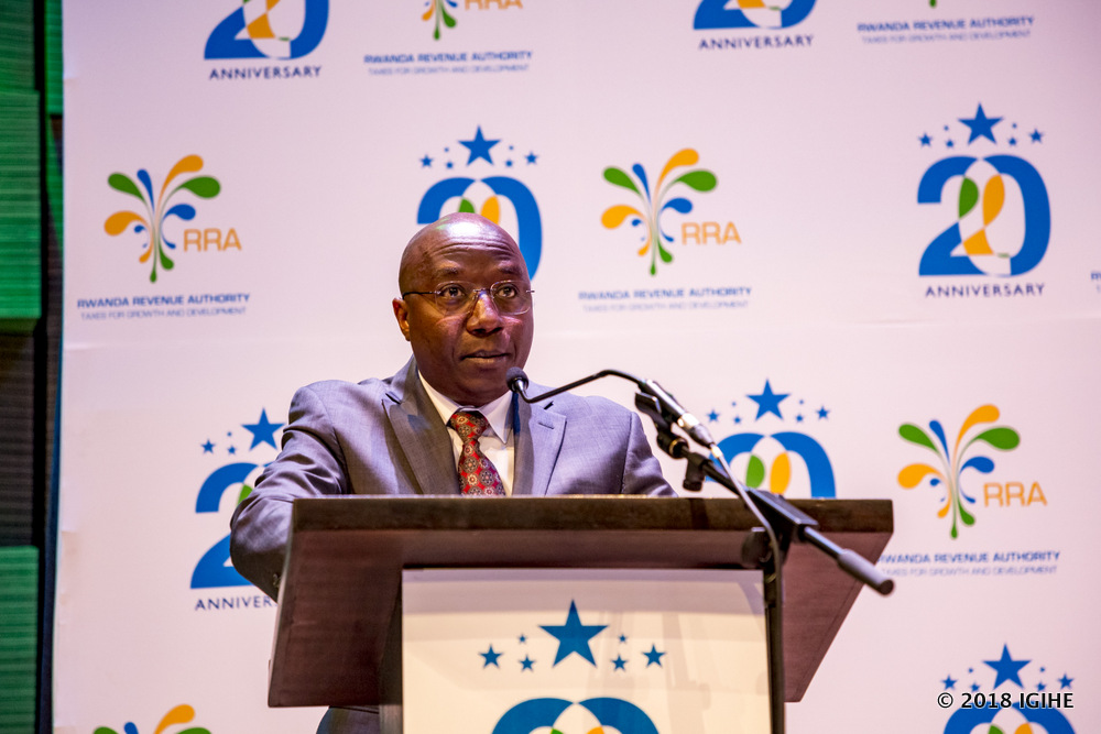 Minisitiri w'Intebe yahaye umukoro RRA wo kufasha u Rwanda kwihaza mu ngengo y'imari