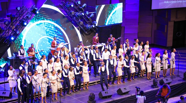 HEALING WORSHIP TEAM YAHEMBUYE ABITABIRIYE IGITARAMO GIKOMEYE YAKOREYE MURI INTARE CONFERENCE ARENA YAHEREWE UBUNTU-AMAFOTO+VIDEO