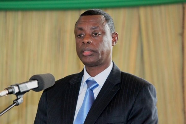 Gen (Rtd) Kabarebe yahawe inshingano, Gatare agarurwa RDB