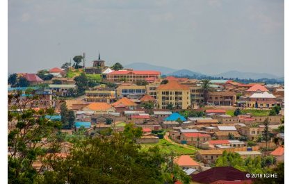 Imiterere y'uburyo ibigo bimwe bya Leta bizimurirwa mu mijyi yunganira Kigali no mu turere
