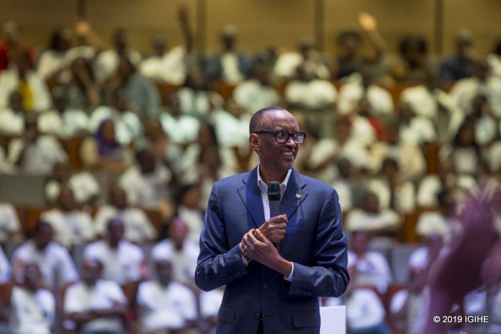 Turi kure y'aho twifuza ariko ntidushaka kuba aho abandi bashaka- Kagame