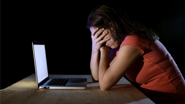 Ihohoterwa ryo kuri interineti: Ingaruka byagira ku muntu ni izihe?