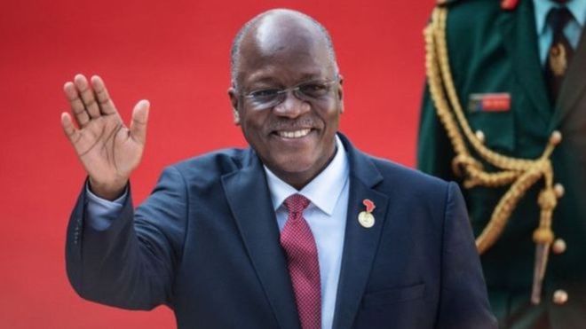 Tanzania: Perezida yashyizeho amasengesho yo gushima Imana mu gihe cy'imnsi 3 kubera kugabanuka kwa korona