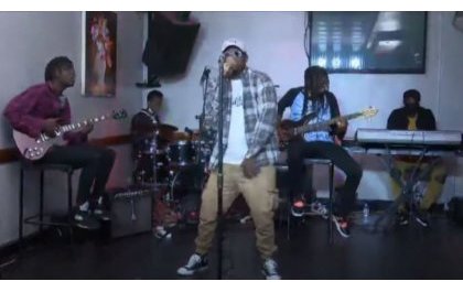 Igitaramo cya Tuff Gang cyanyuraga kuri YouTube cyahagaritswe igitaraganya