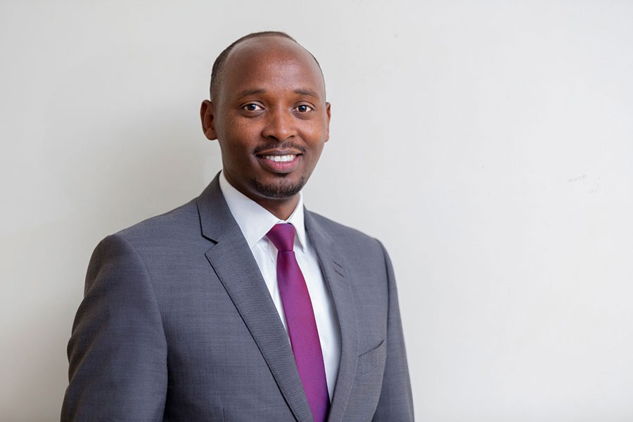 Umuvugizi wa Guverinoma hari icyo avuga ku ihagarikwa rya Dr. Sabin wayoboraga RBC