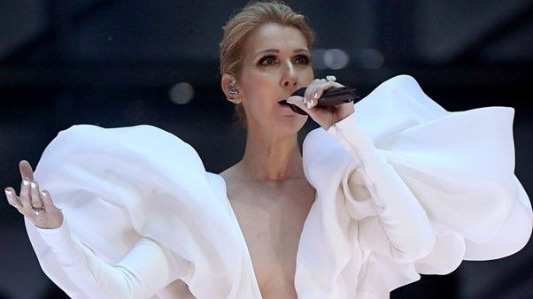 Umuhanzi Celine Dion arembejwe n'indwara idakira