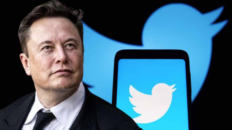 Nyuma yo kugura Twitter Elon Musk yahise yirukana abantu 4