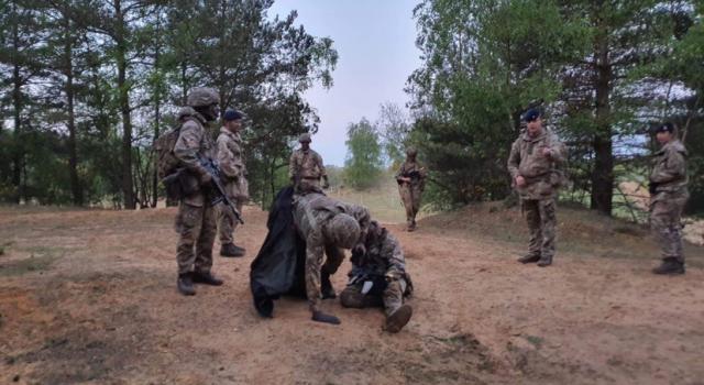 Abasirikare ba FARDC bari mu Bwongereza barataka inzara