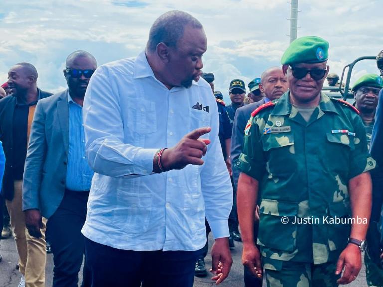 Umuhuza Kenyatta yasabye ko hongerwa ingabo muri Congo