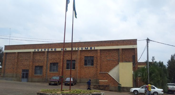 Gicumbi: Umugabo yafashe ku ngufu umukecuru wamwugamishije