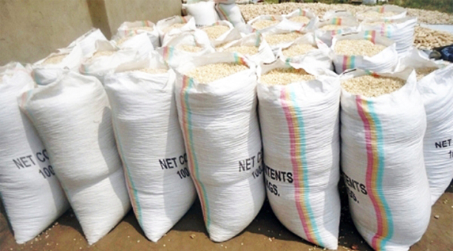 Abantu 105 bamaze gucibwa amande ya miliyoni 40.5Frw bazira guhenda abahinzi ku bigori