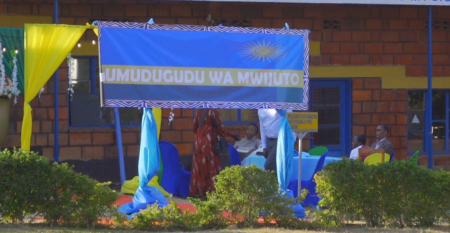 Twinjirane muri Kigali twirebere uko icyumba cy'itora cya Mwijuto cyarimbishijwe