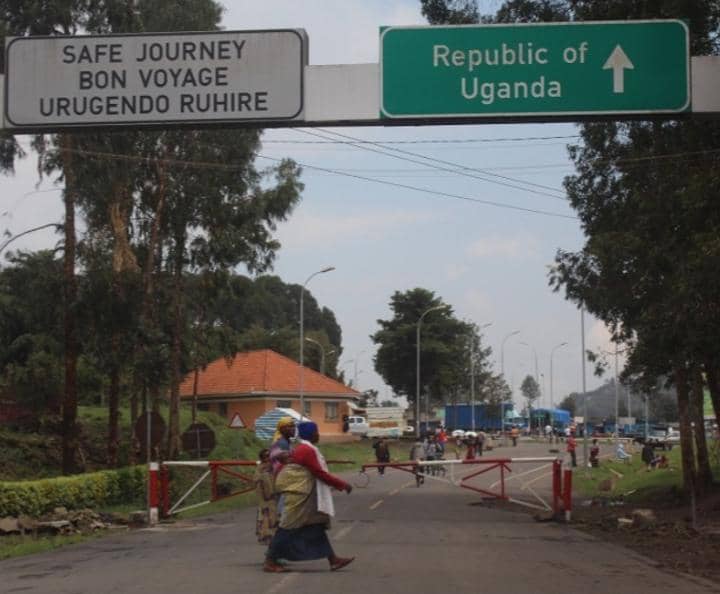 Burera: Abanyuraga inzira za panya bajya Uganda biyemeje kuyoboka imipaka yemewe