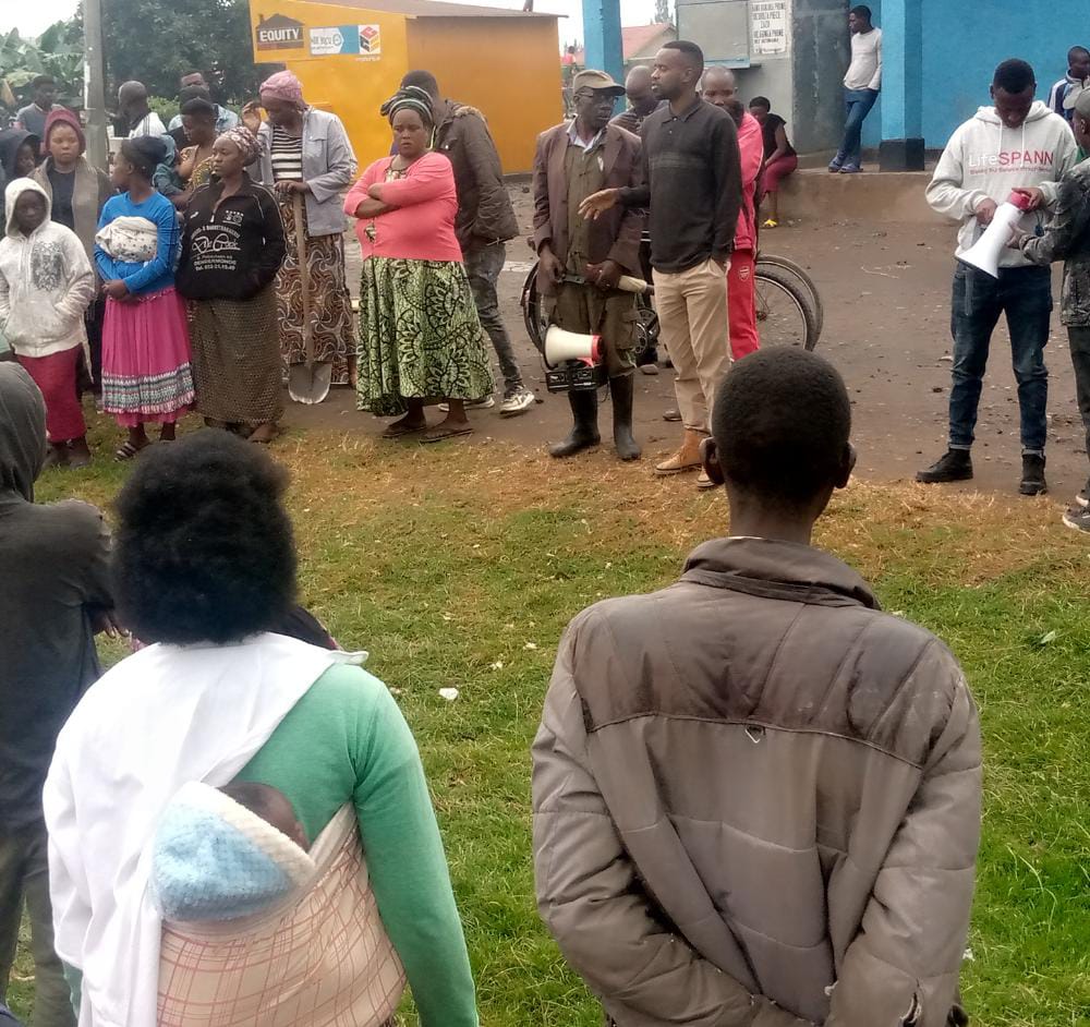 Musanze: Biyemeje kurwanya umwanda bakiyambura ikoti ry'ikinegu