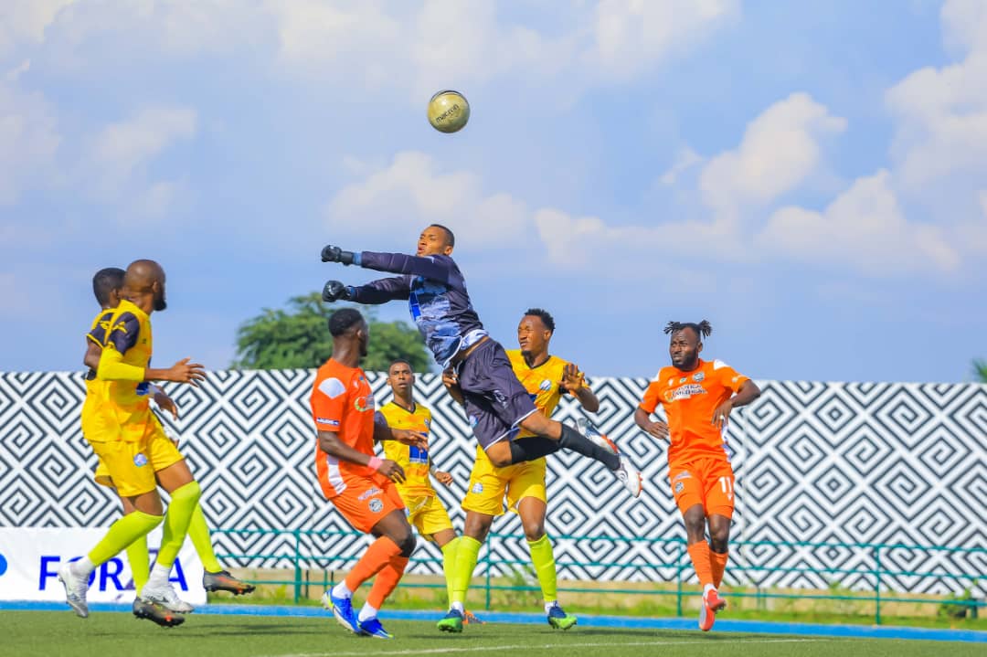 Kalisa Rachid arokoye As Kigali mu gihe APR fc yahuye n'uruva gusenya