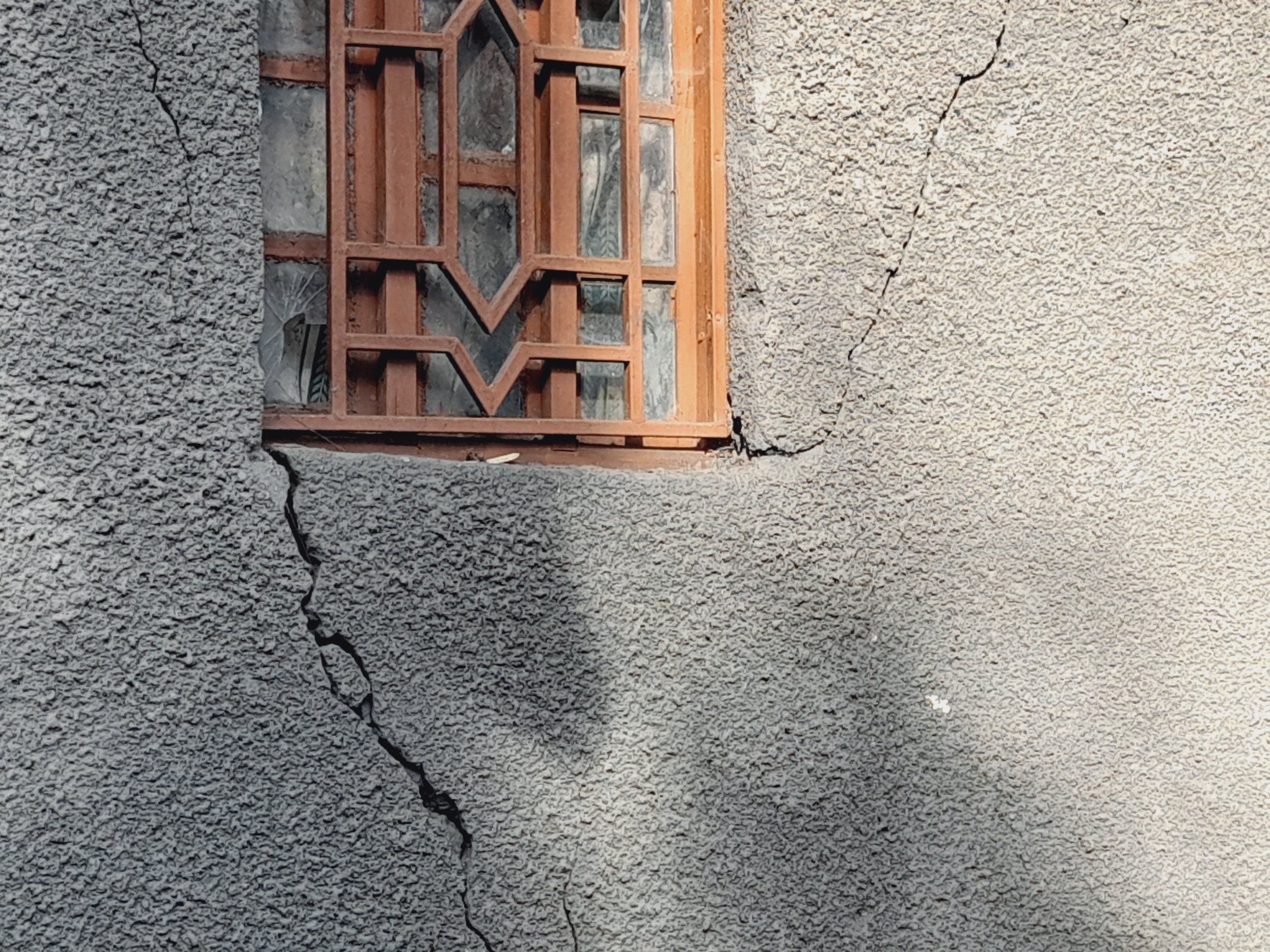 Burera: Ubucukuzi bw'amabuye y'agaciro buri gusenya inzu z'abaturage bakabura kirengera