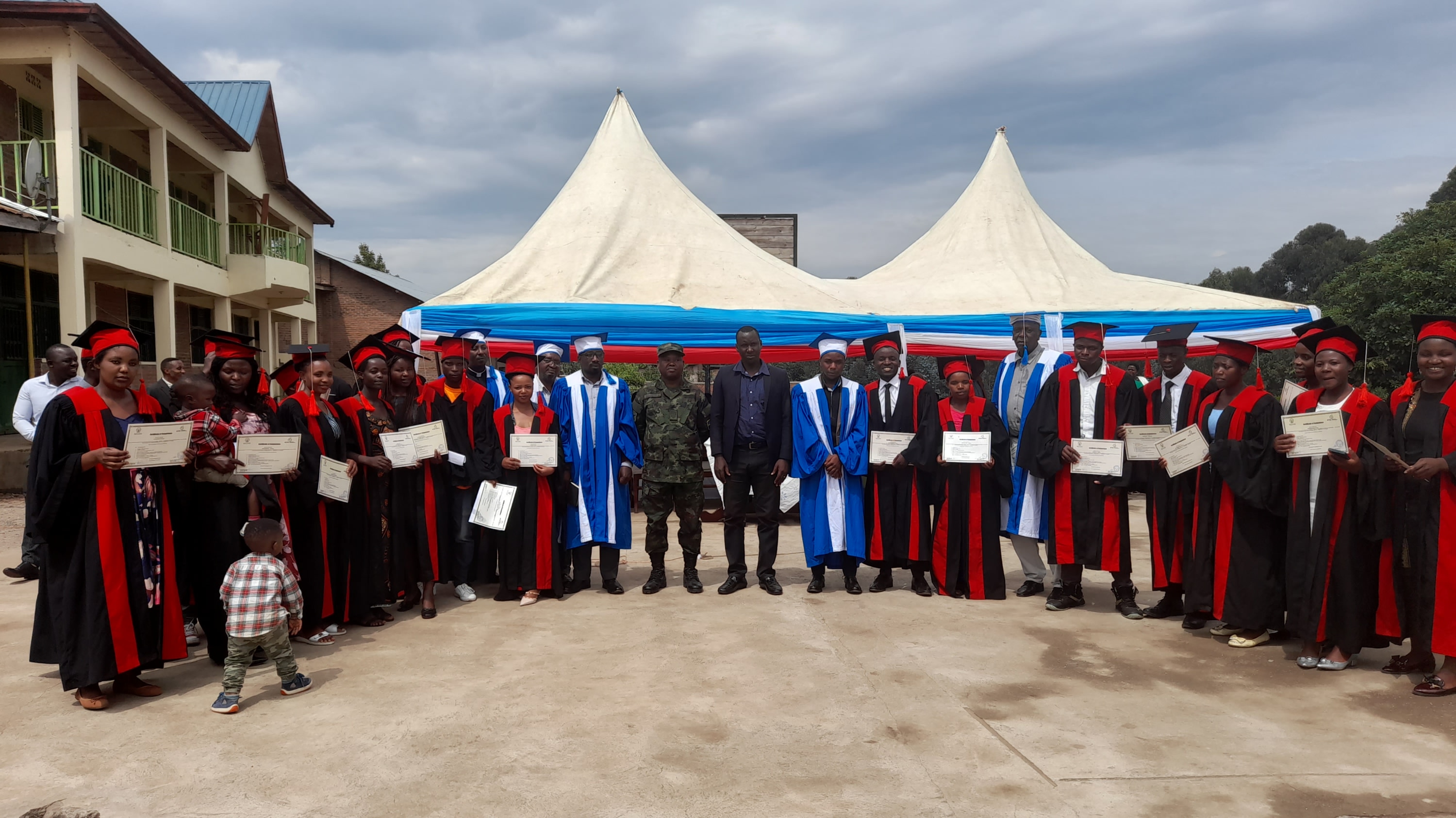 Burera: Abasoje amasomo y'igihe gito muri CEPEM biyemeje kwihangira imirimo