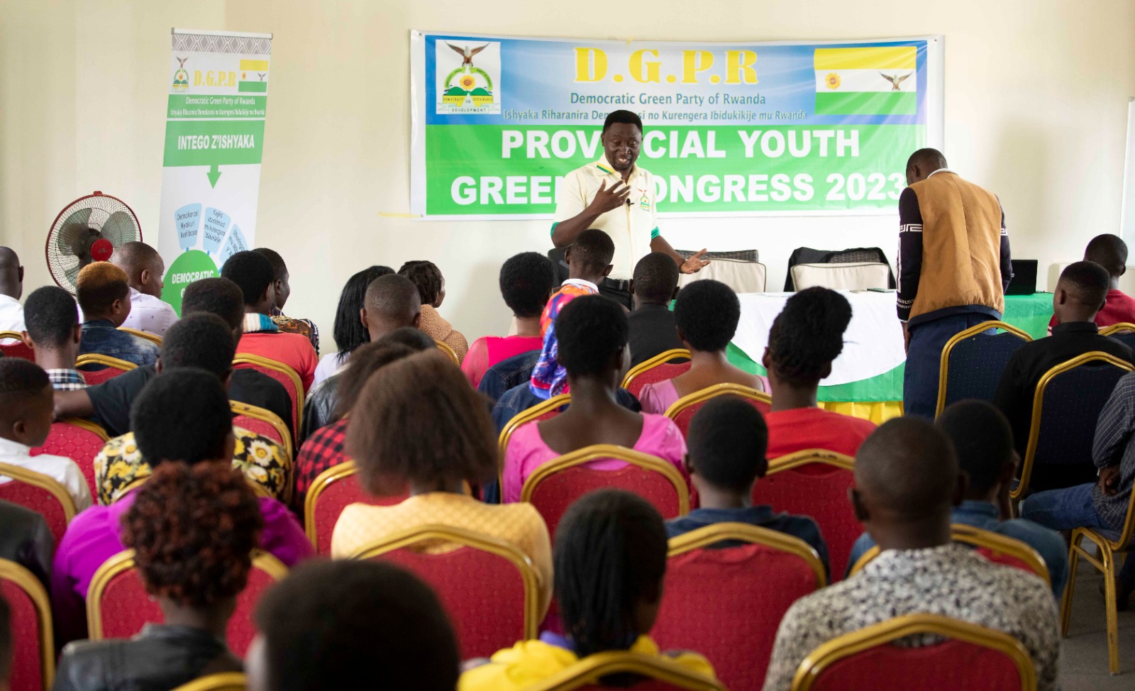 Amajyaruguru: Urubyiruko rwasabwe guhindura imyumvire mu gukoresha ifumbire mvaruganda