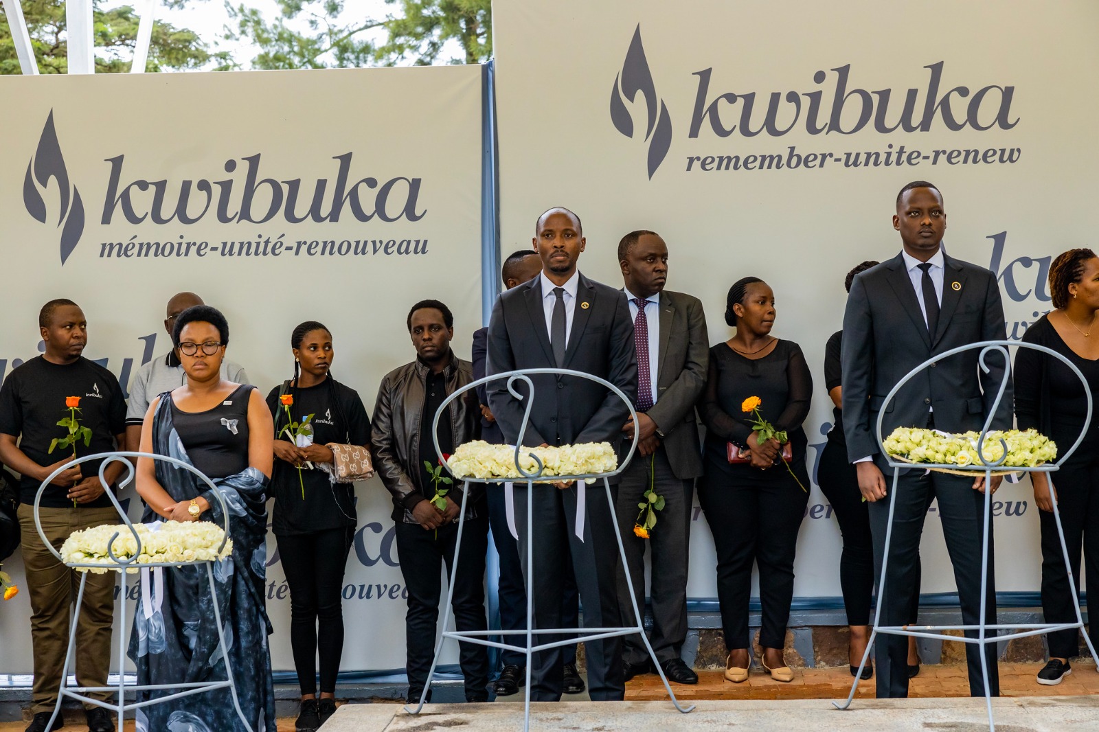 MINISANTE YIBUTSE ABARI ABAKOZI BAYO BISHWE MURI JENOSIDE YAKOREWE ABATUTSI