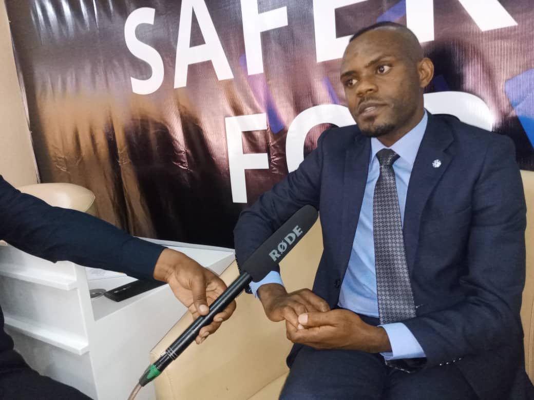 Ababyeyi n'abarezi barasabwa gufata iya mbere mu kurinda umwana kwangizwa n'ikoranabuhanga