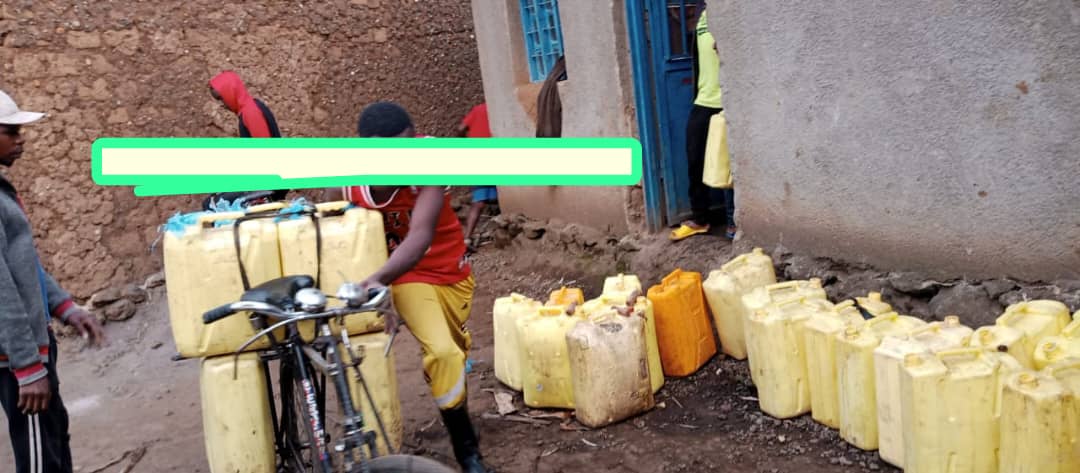 Musanze: Uwiyita "Sultan Makenga" ajijisha abayobozi agakora inzoga zitemewe