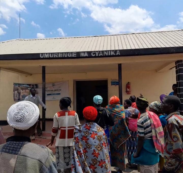 Burera: Abakora muri "Job creation" bishyuje Gitifu ayabangira ingata