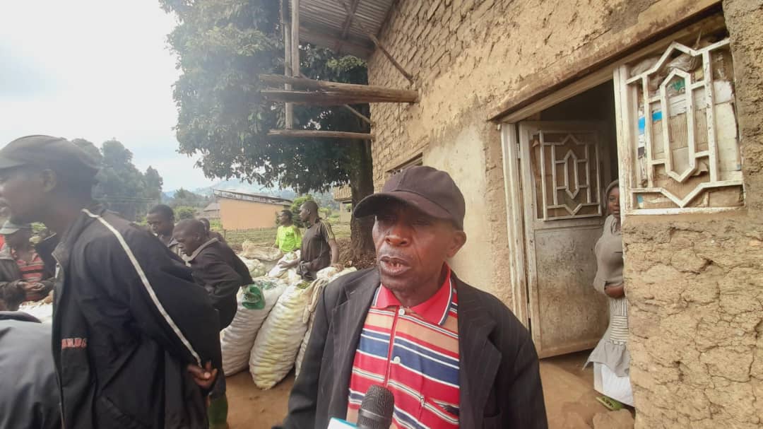 Nyabihu: Baracyagorwa no kugeza umusaruro wabo ku isoko