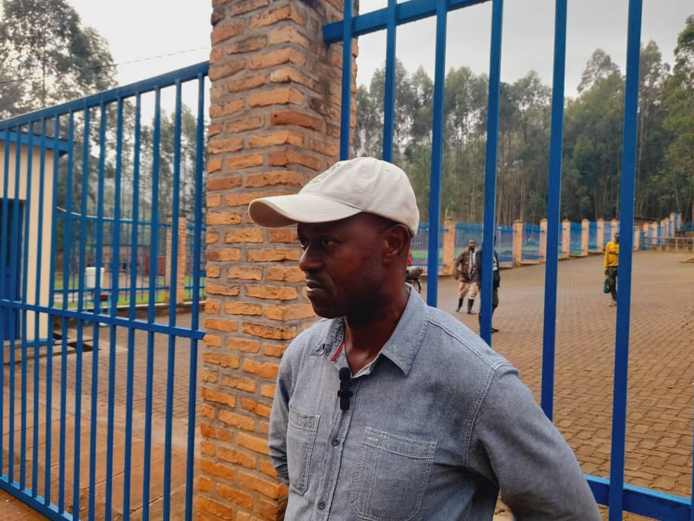 Gakenke: Ararira ayo kwarika nyuma yo kwamburwa na rwiyemezamirimo asaga miliyoni eshanu