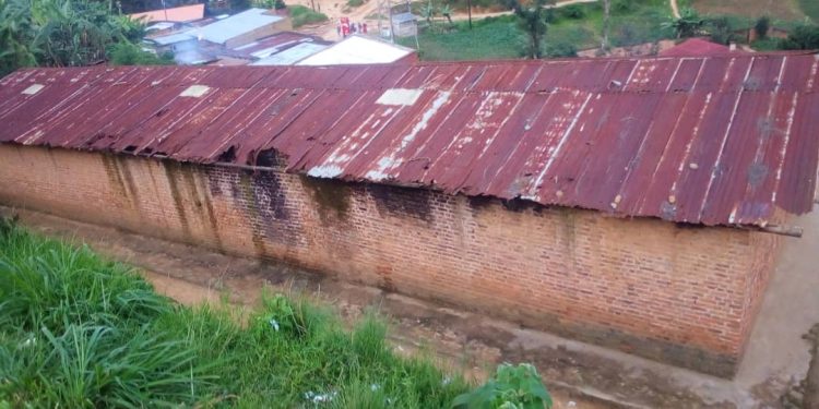 Gakenke: Impuruza ku mashuri ashobora kugwira abana