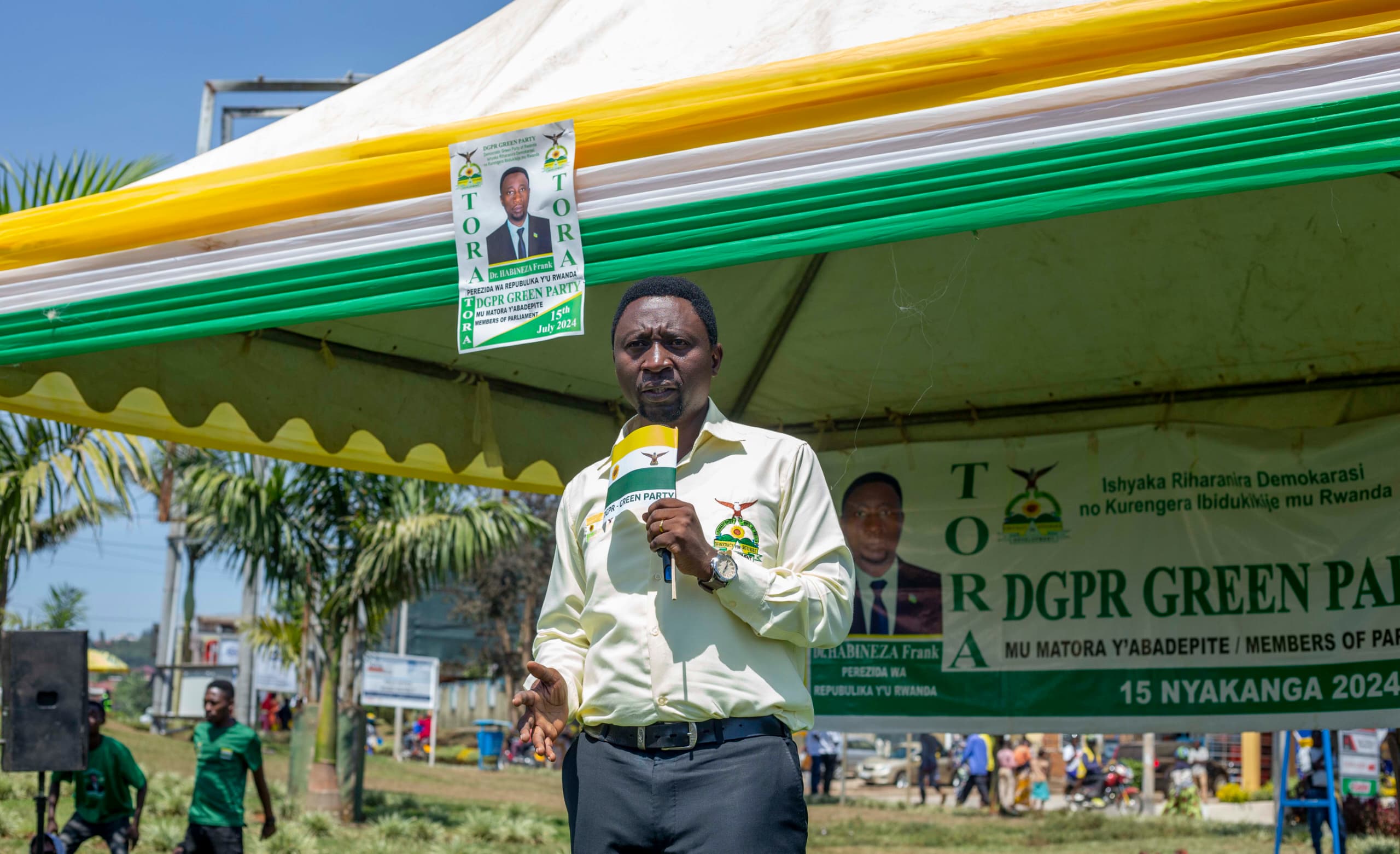 Iburengerazuba: Dr Habineza natorwa ibigo by'inzererezi bishobora kuba amateka