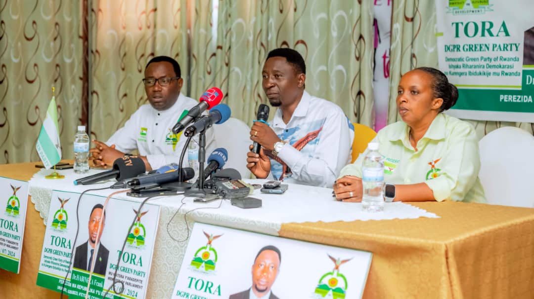 Dr Frank Habineza abona hakwiye impinduka mu gushyiraho abahagararira imitwe ya politike mu turere