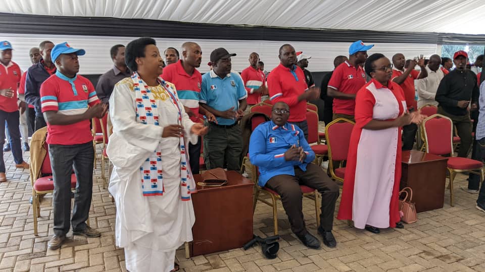 Burera: Abanyamuryango ba RPF Inkotanyi biyemeje kutazatenguha Chairman w'Umuryango