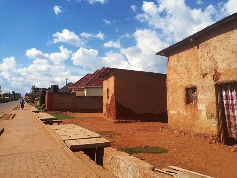 Kicukiro: Nyuma yo gukira COVID-19 ntaramenya igihombo yateye ubucuruzi bwe