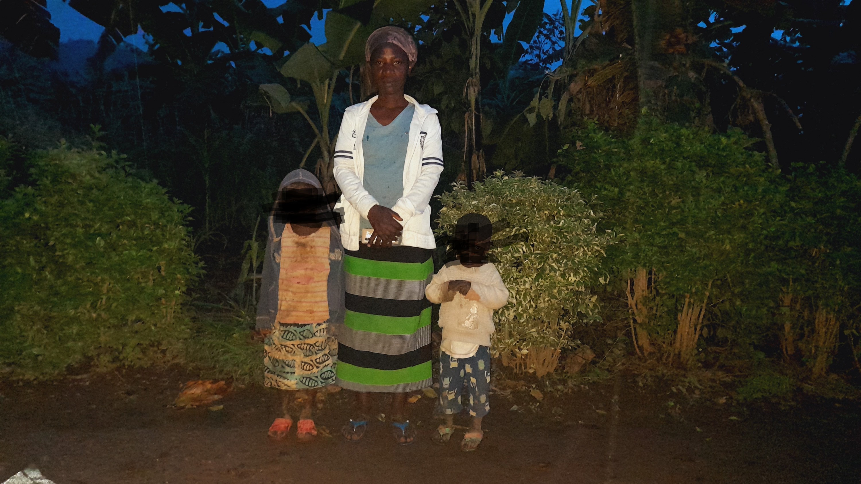 Musanze: Umubyeyi n'abana batatu barara mu muhanda barasaba icumbi